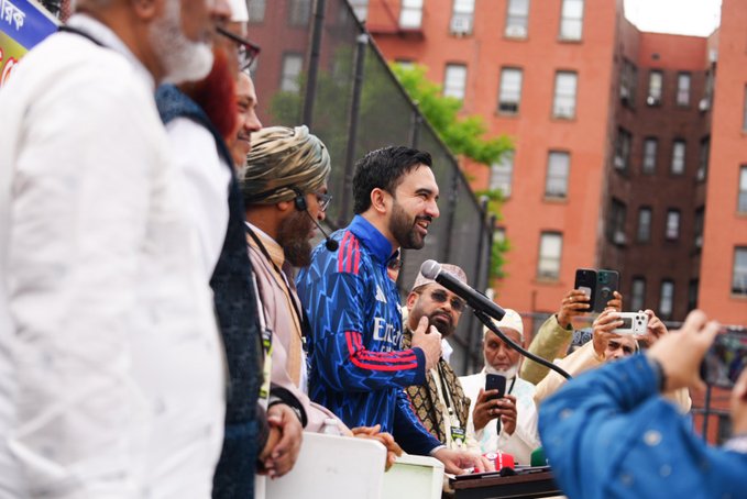 NYC’s First Muslim Mayor, Mamdani, Joins Thousands Of New Yorkers For Eid Al-Adha Prayer Inside The Diaspora